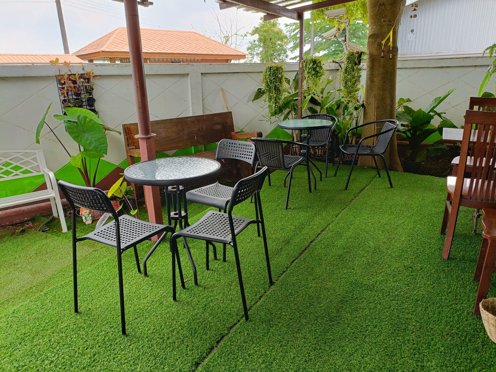 บ้านกาแฟ House Cafe' สาขาบางน้ำเปรี้ยว