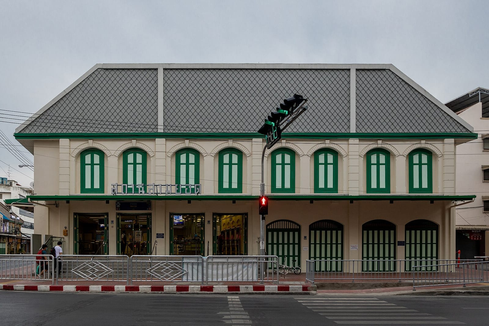 Piccolo Vicolo Café at Wang Burapha-Samyot photo 3