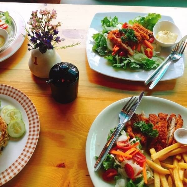 Deano cafe’ halal photo 2