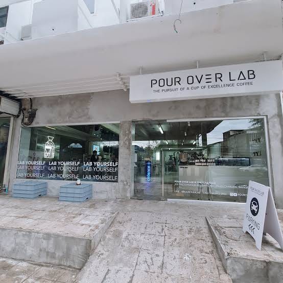 POUR OVER LAB @ PHETCHKASEM