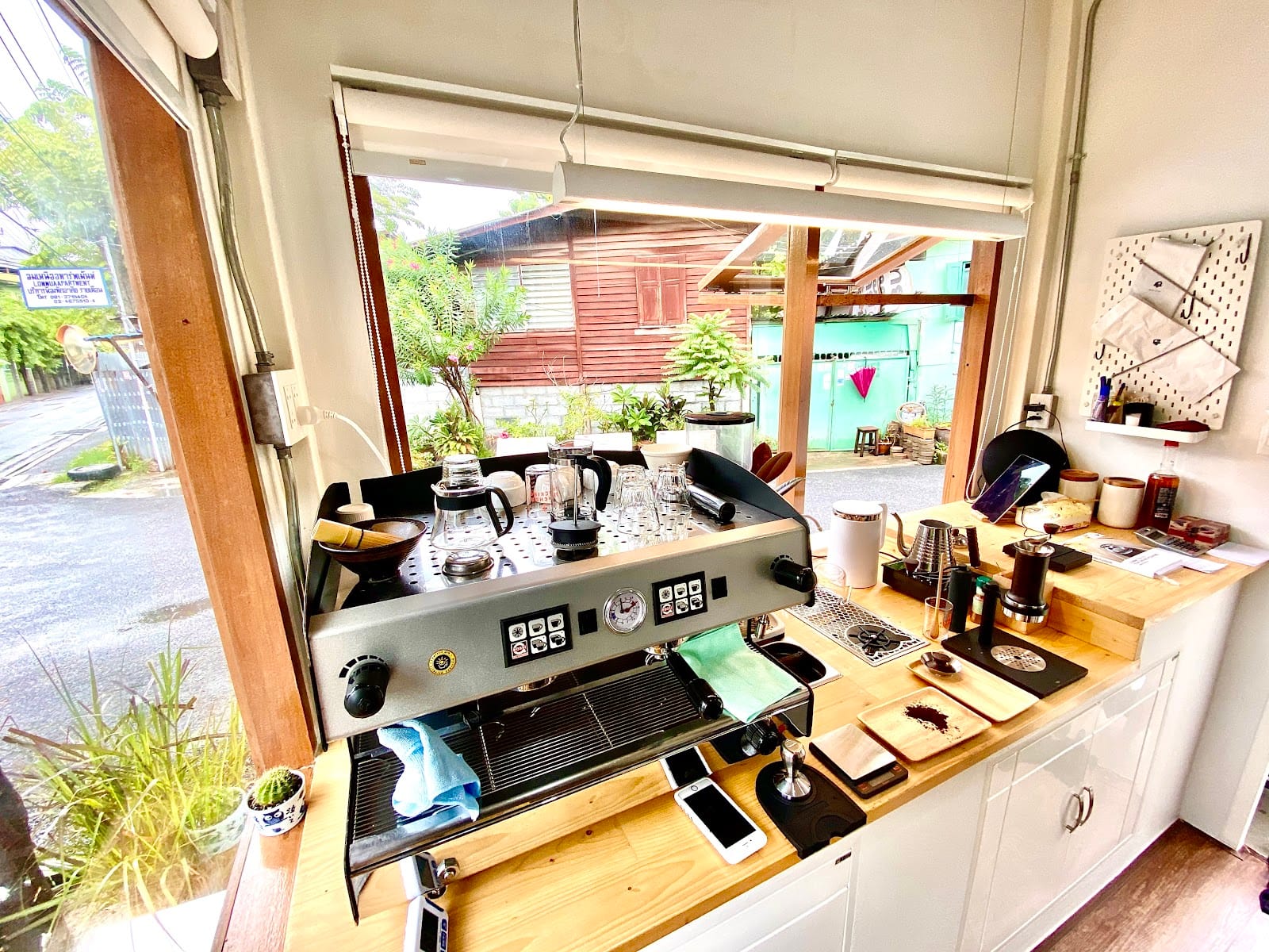 ลมเหนือ Specialty Coffee