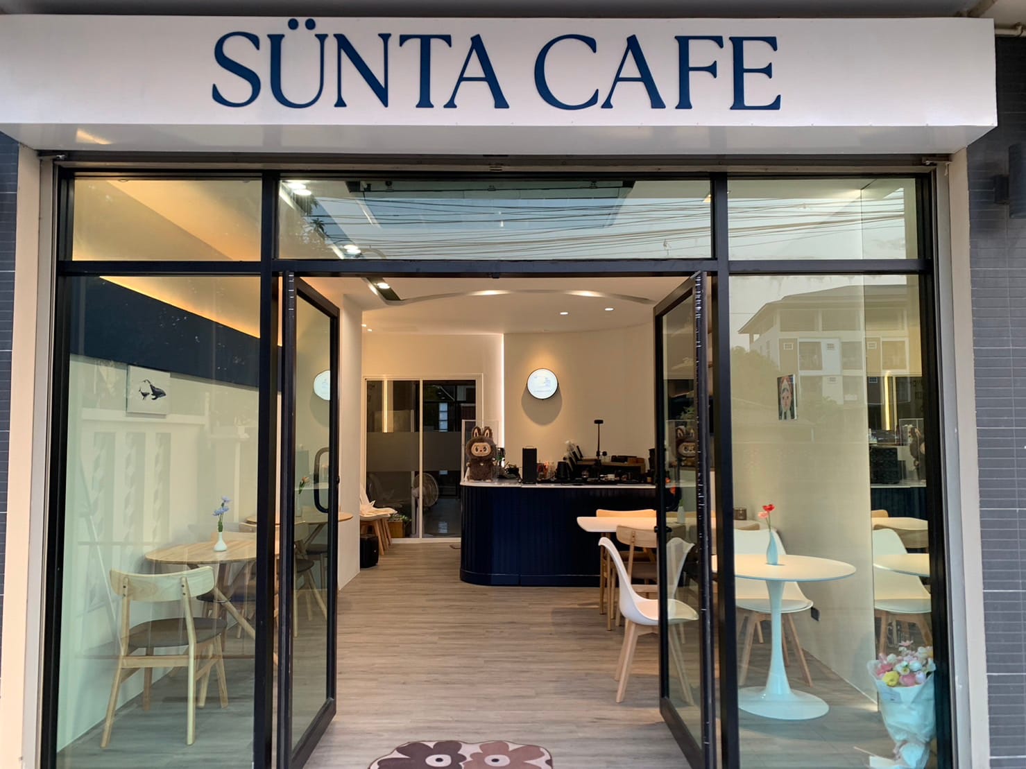 SUNTA CAFE