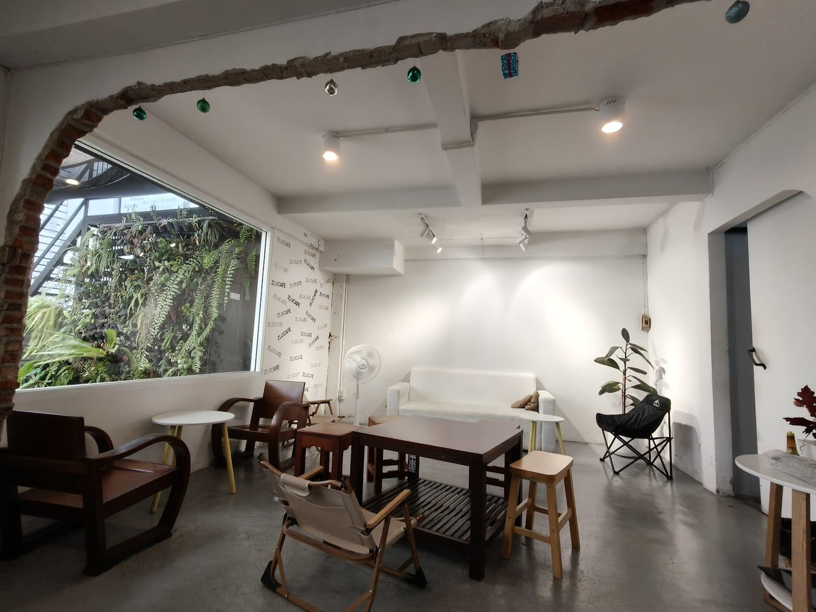 ZLO cafe
