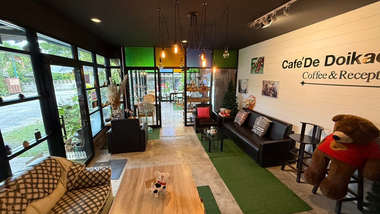Cafe De Doikaeo คาเฟ่ เดอ ดอยแก้ว