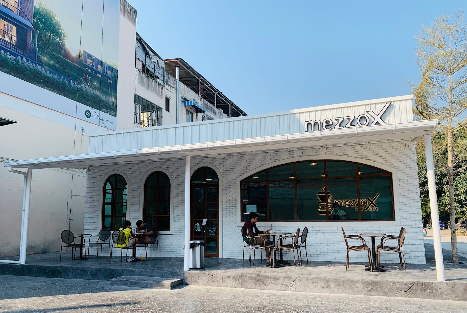 MezzoX Drip Cafe - Amata