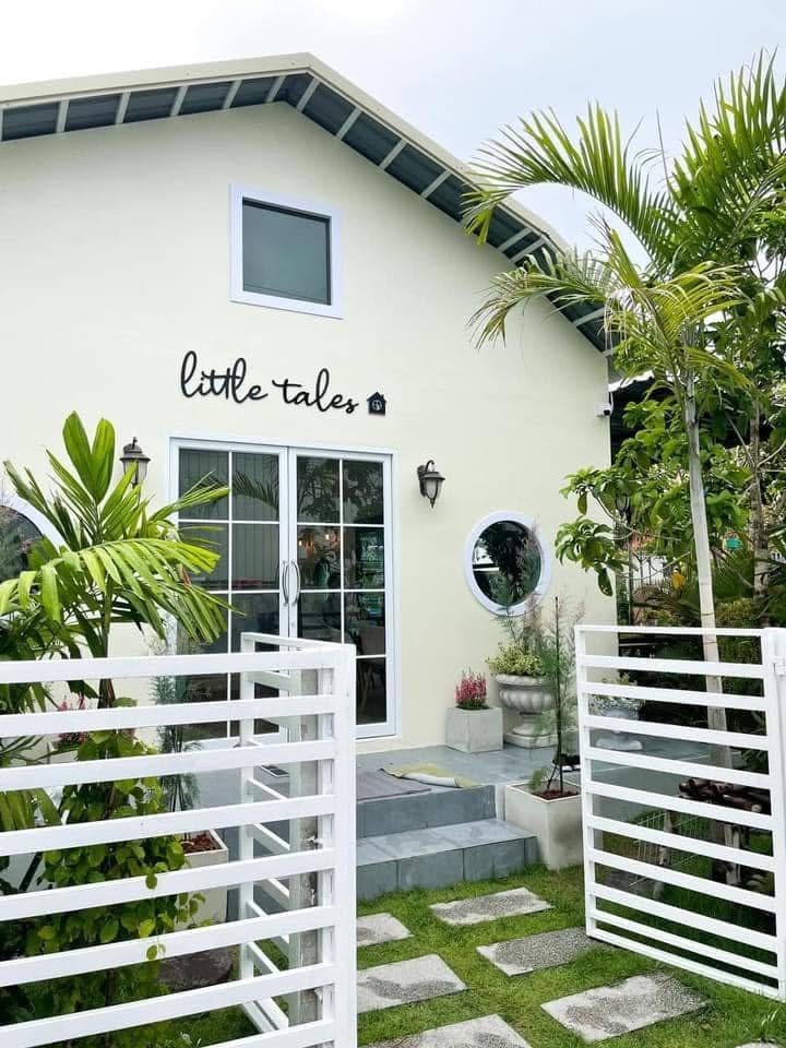 Little tales cafe