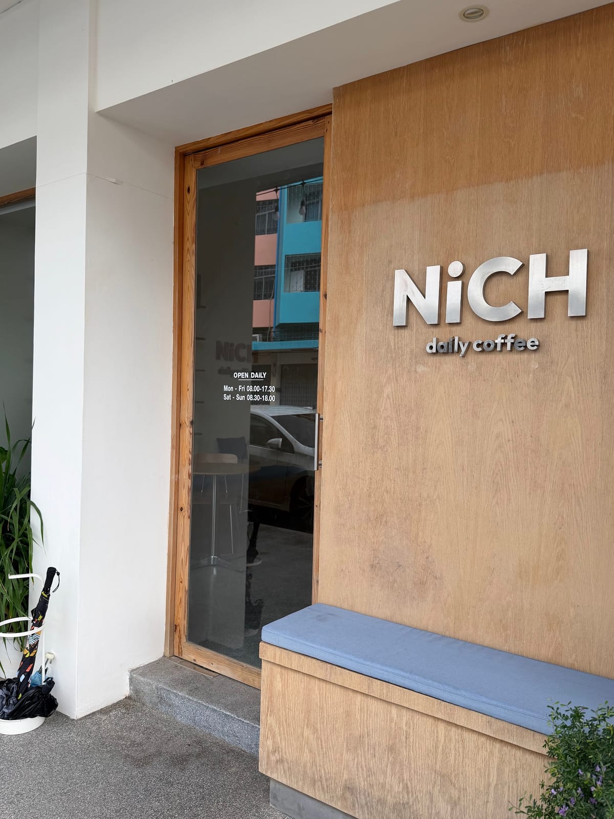 NiCH daily coffee