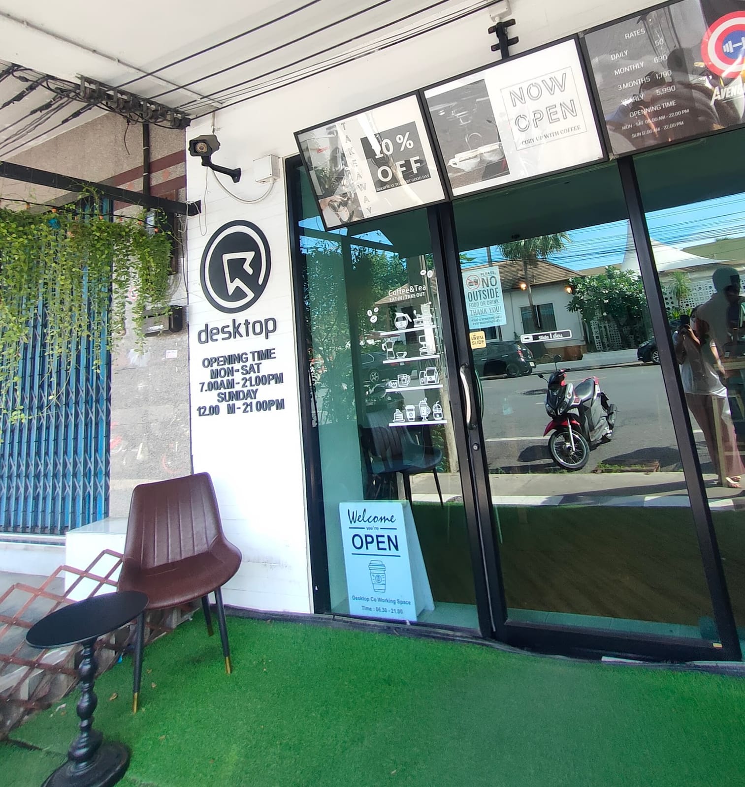Avengers Gym Cafe