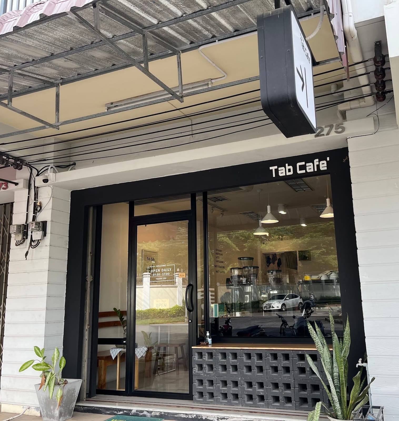 TAB Cafe'