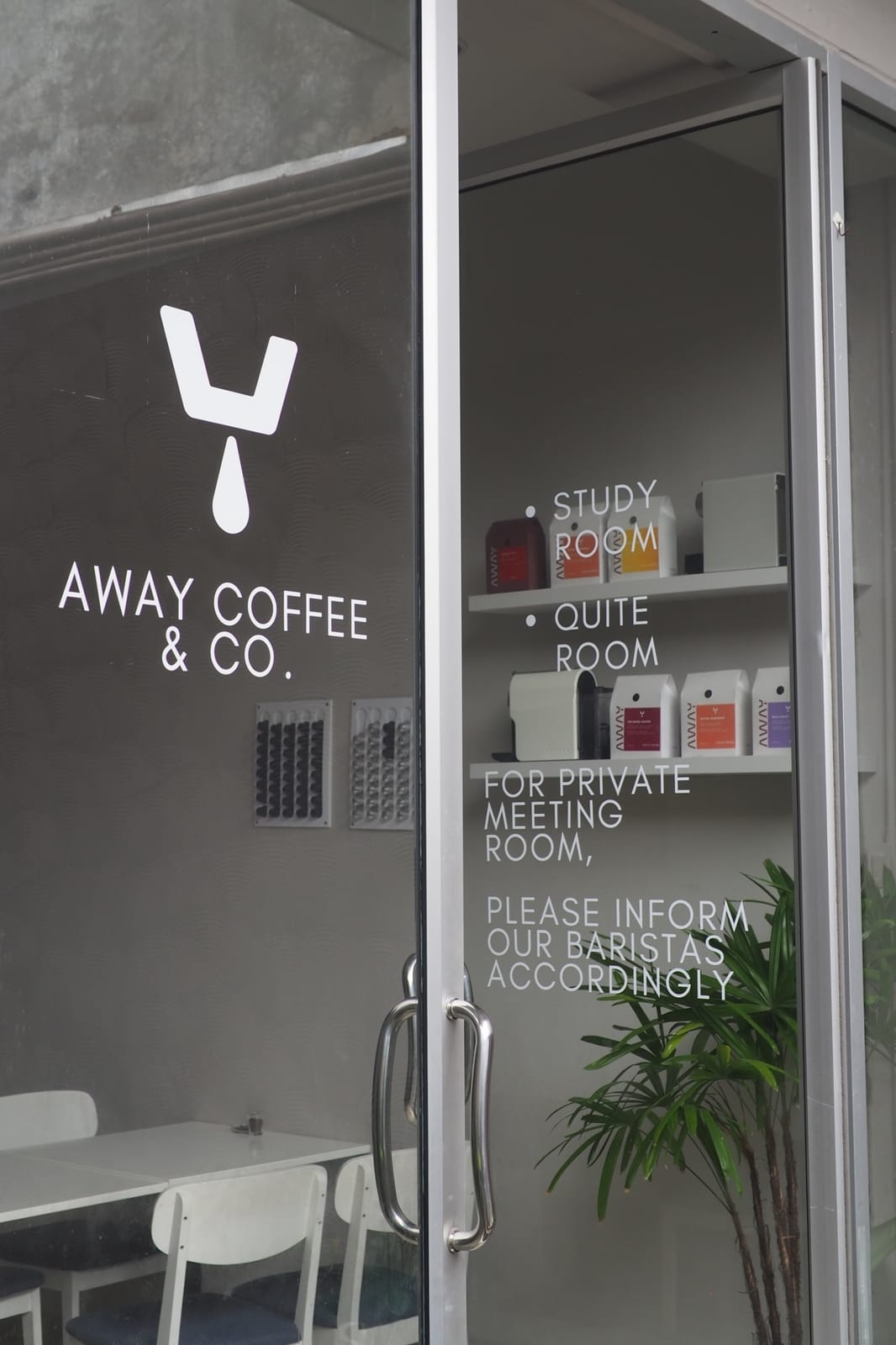 Away Coffee & Co. - Grab & Go Boonraj Rd.