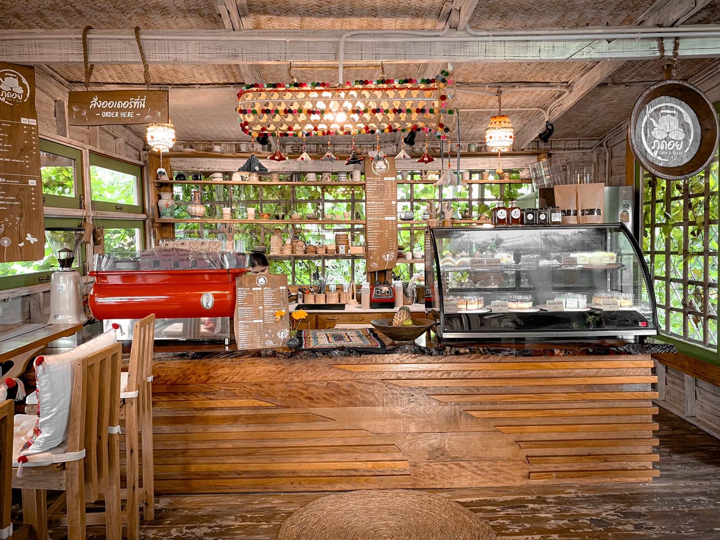 ภูดอย Cafe & Craft