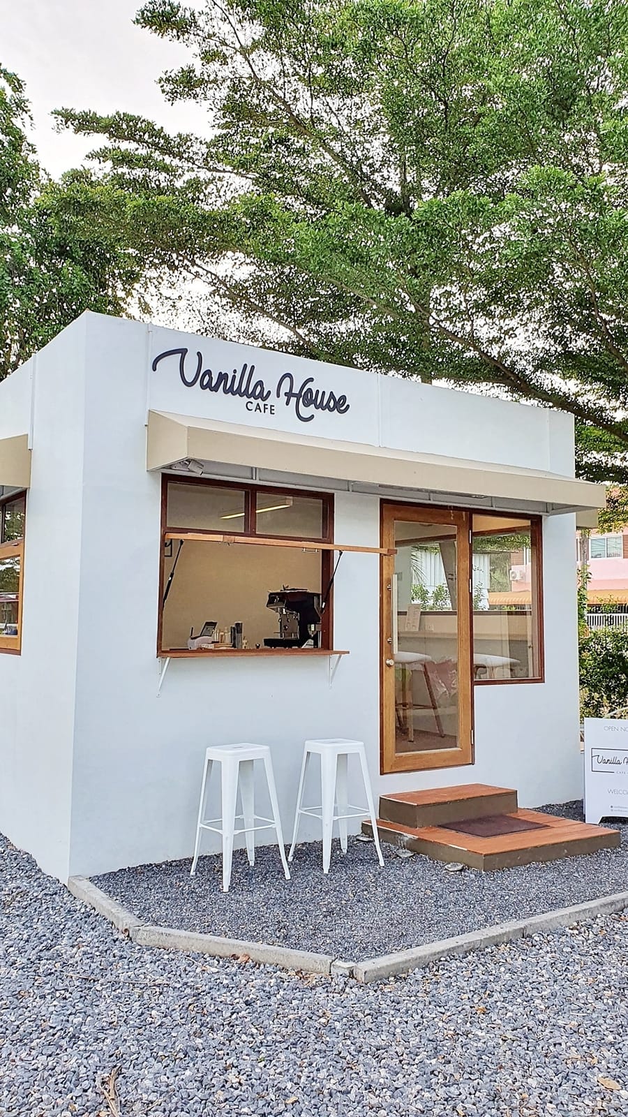 Vanilla House Cafe