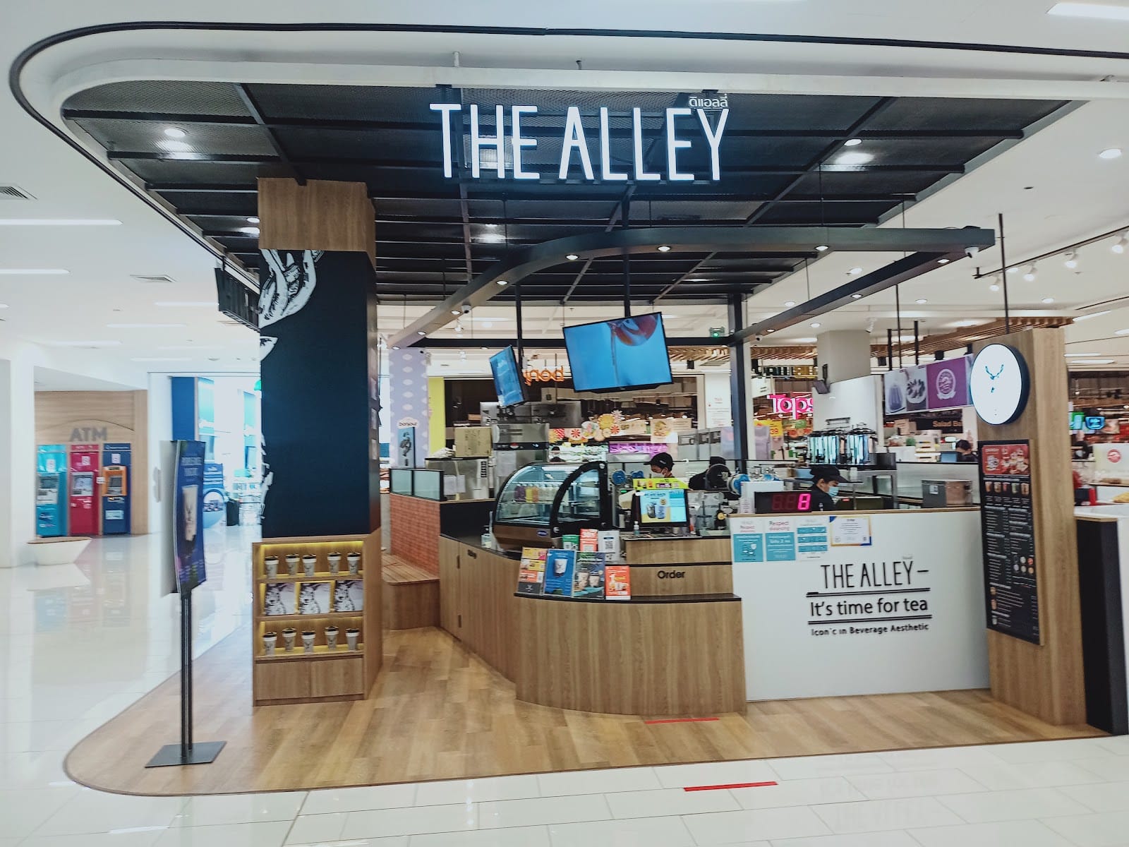 THE ALLEY Robinson Ladkrabang