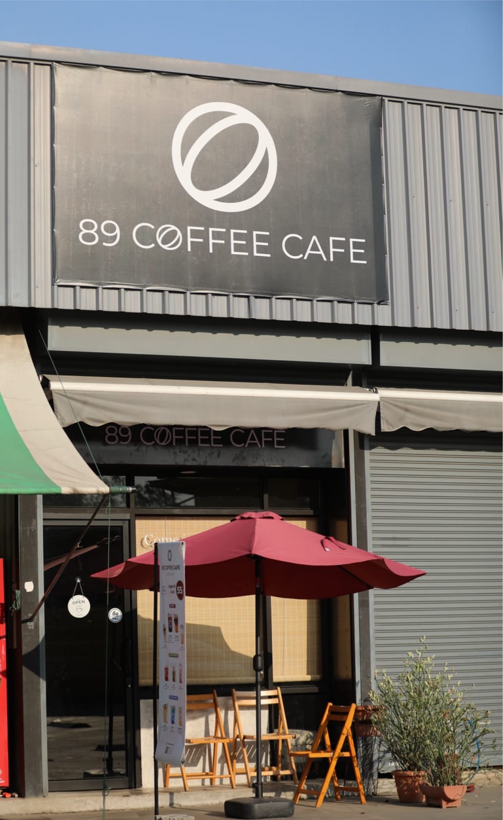 89 COFFEE CAFE (ติด 89 คาร์แคร์ หนองจอก)