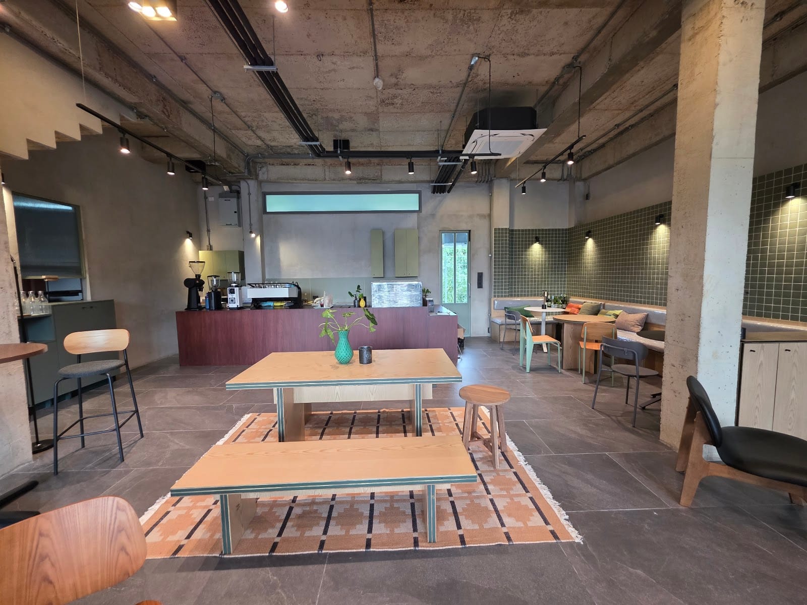 Hide.away cafe PPD