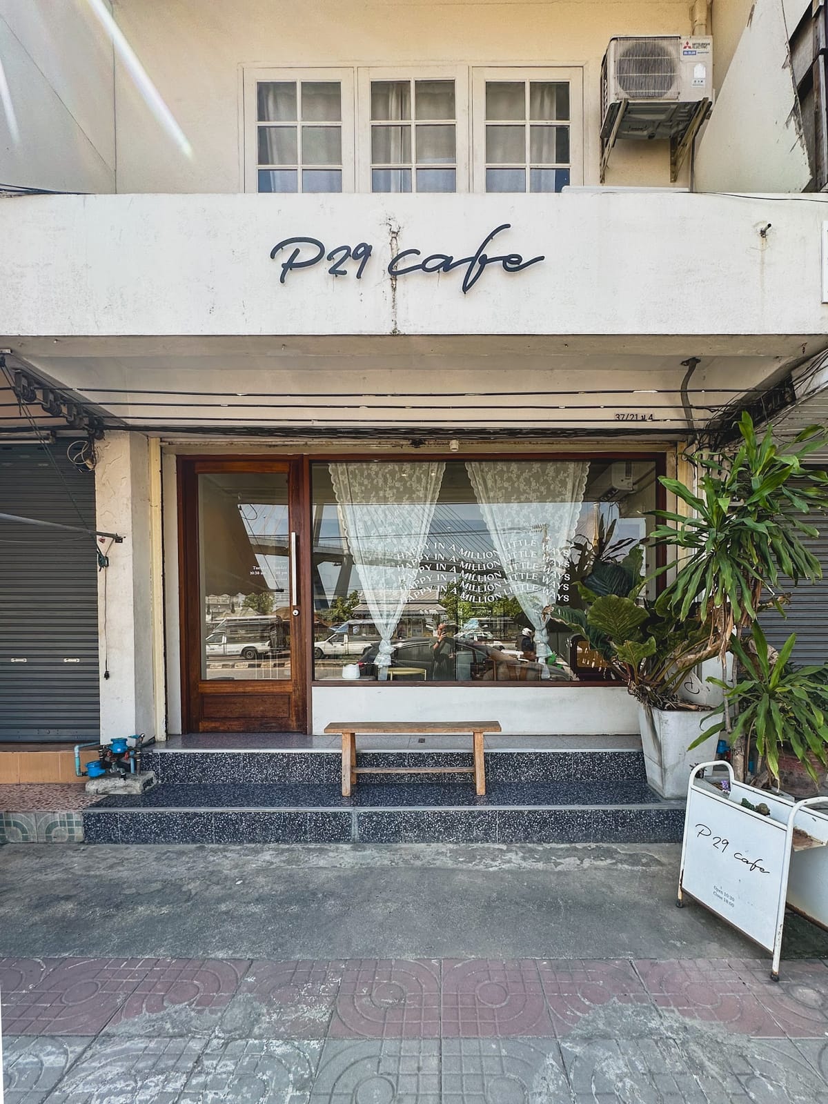 P29 Cafe