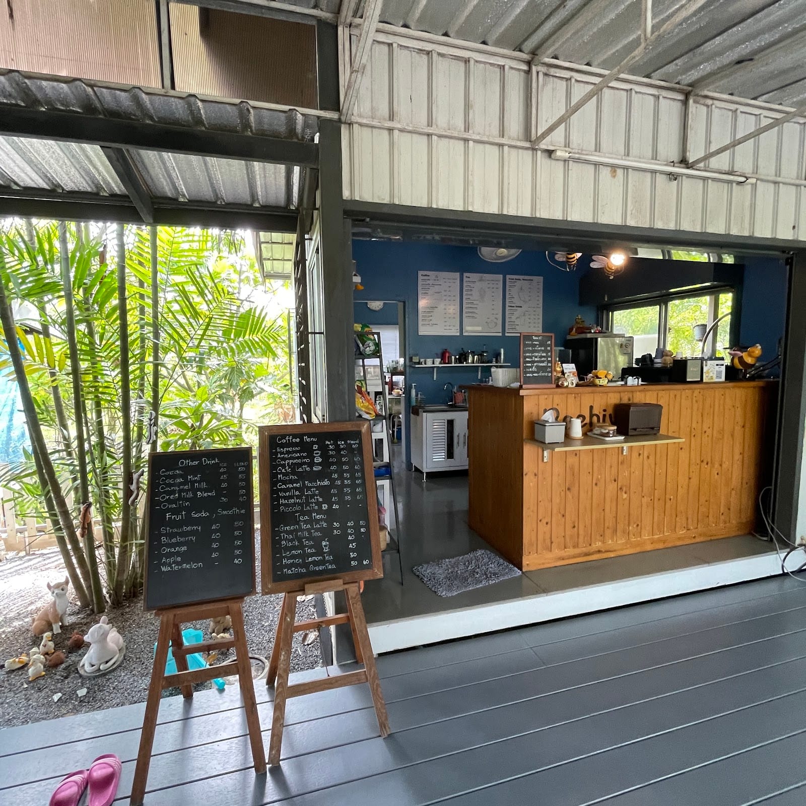 Beehive coffee house