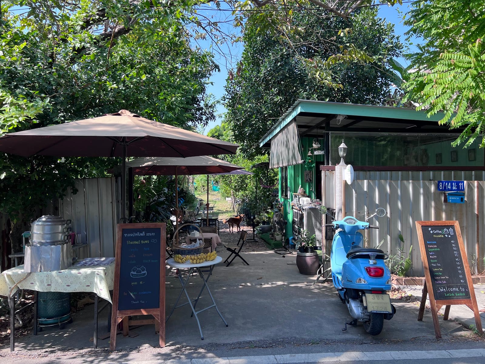 LekLek Garden Coffee