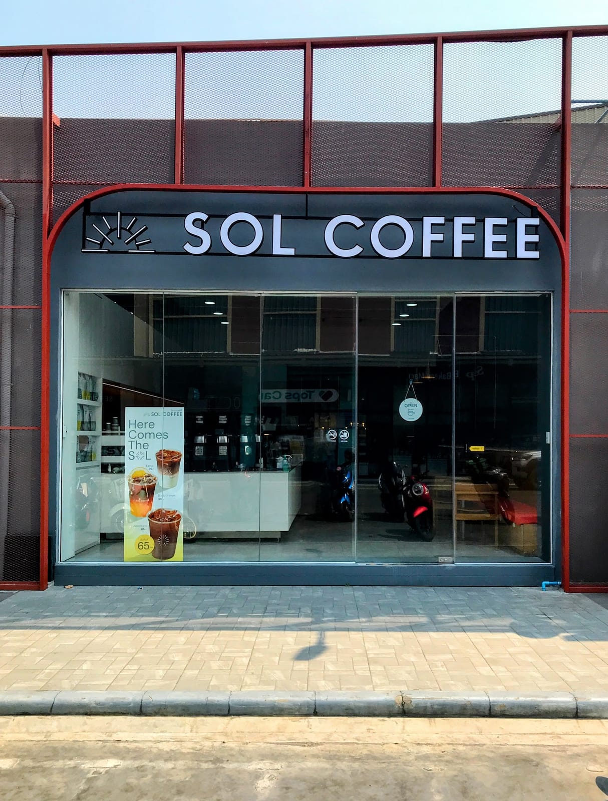 SOL Coffee - Saimai Avenue
