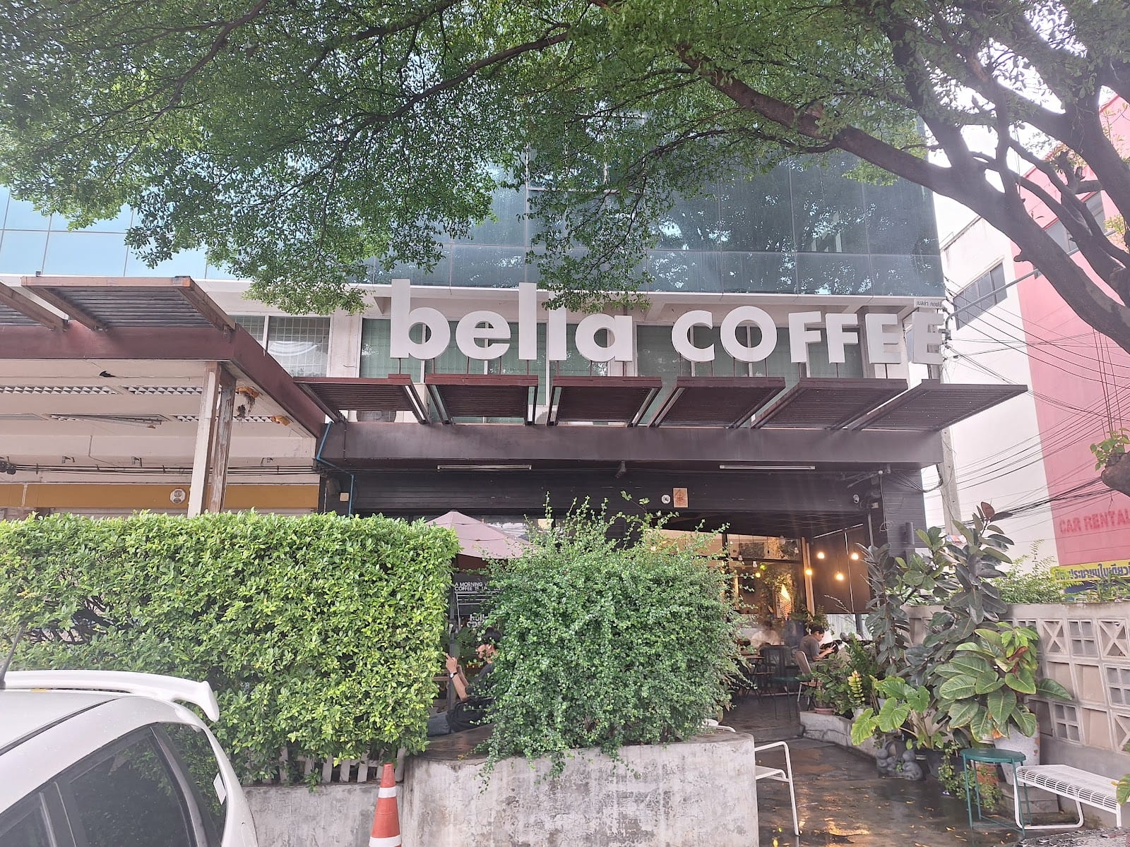 Bella Coffee