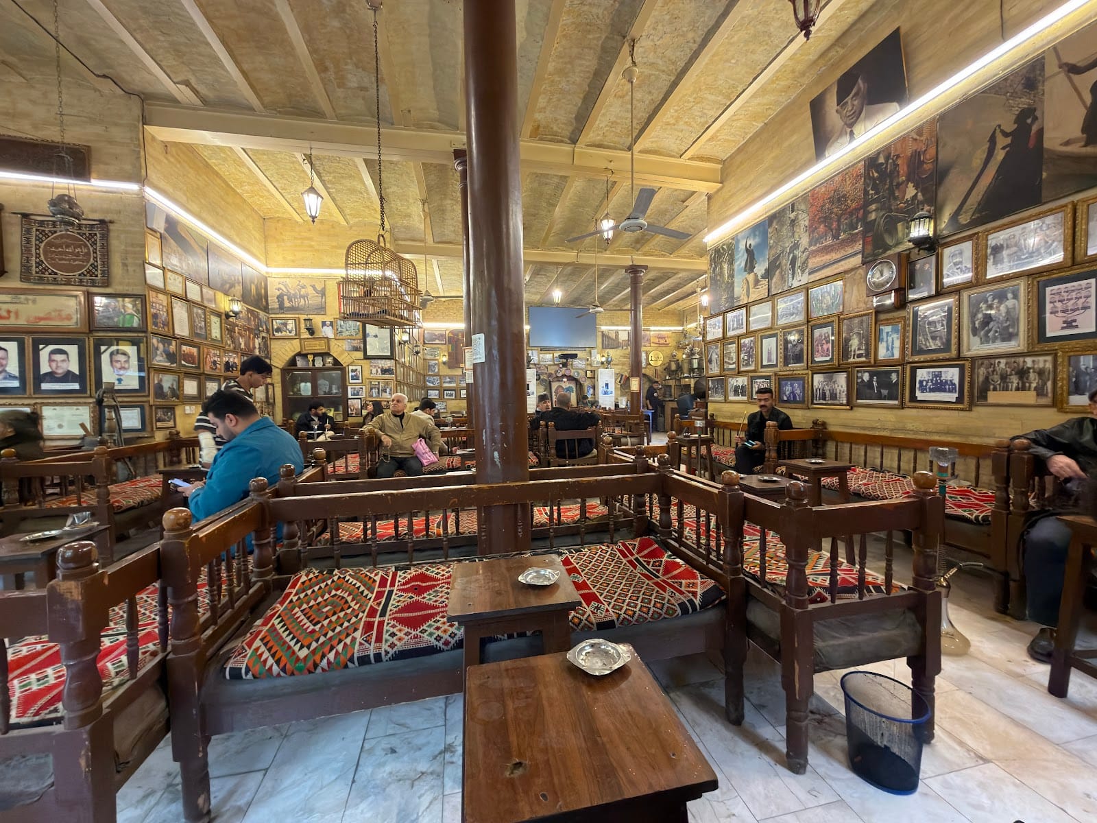 Shabandar café