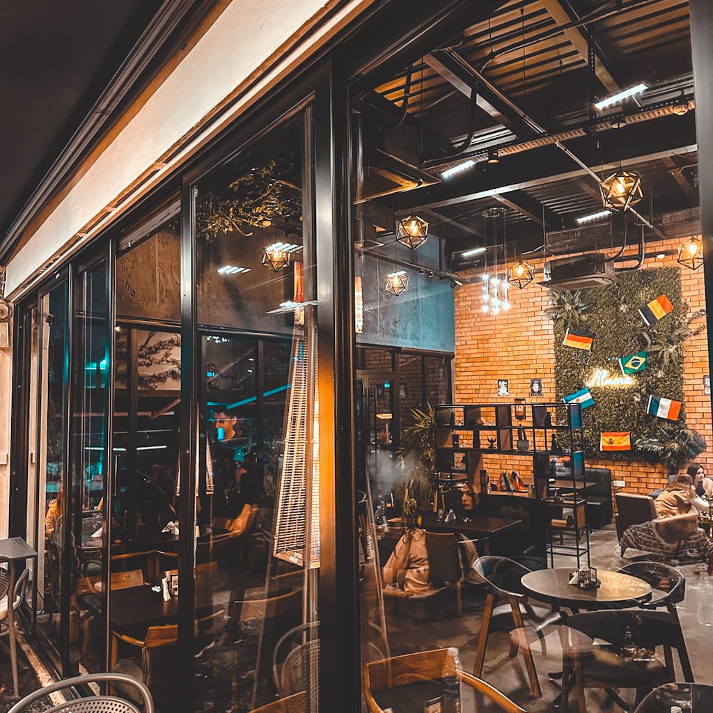 ALMORA Cafe