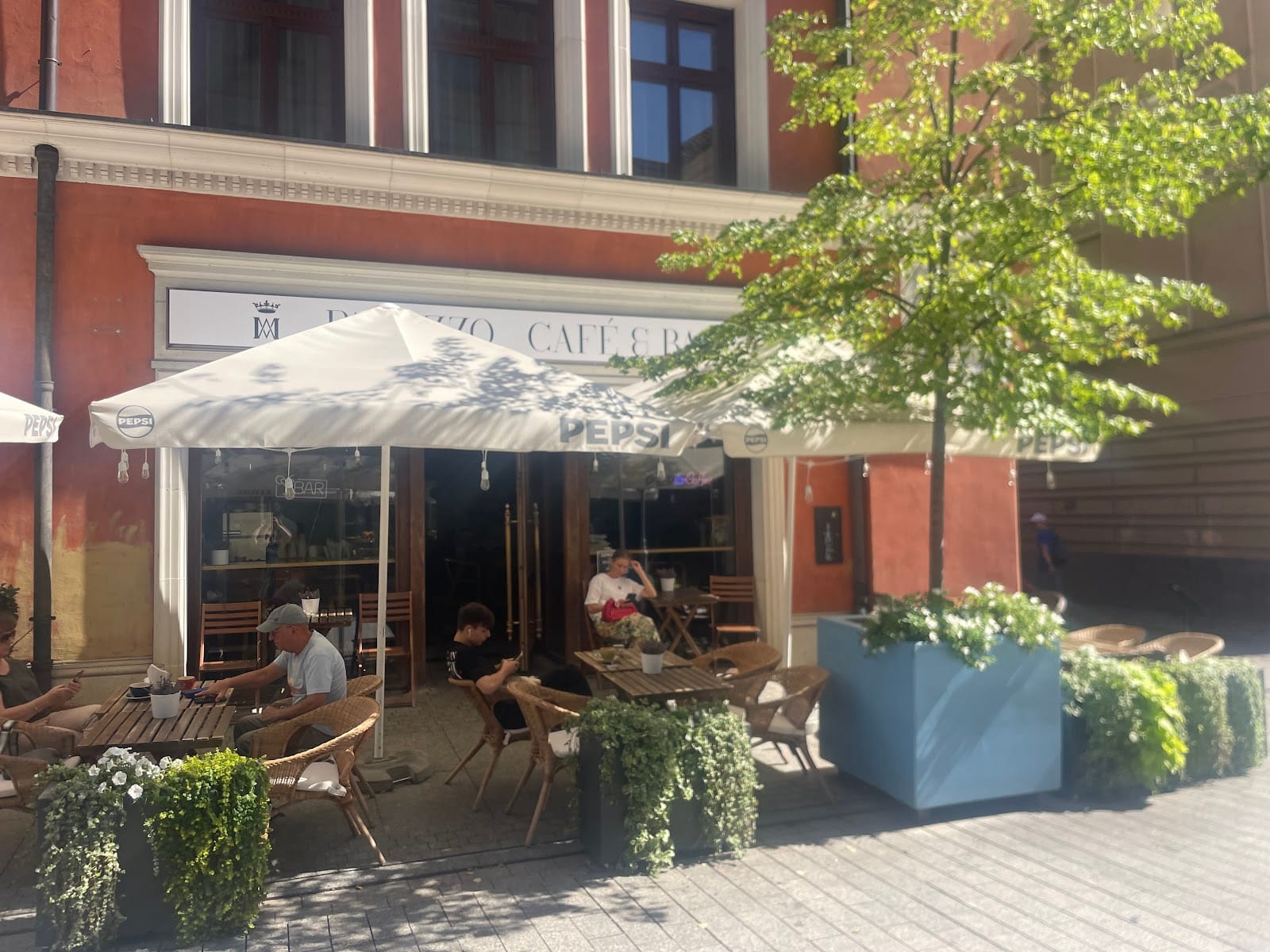 Palazzo Cafe&Bar