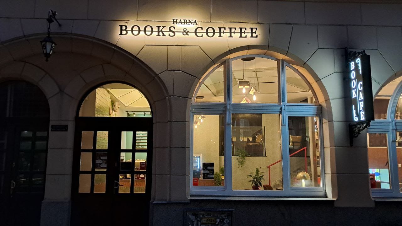 Books&Coffee Harna - księgarnio-kawiarnia