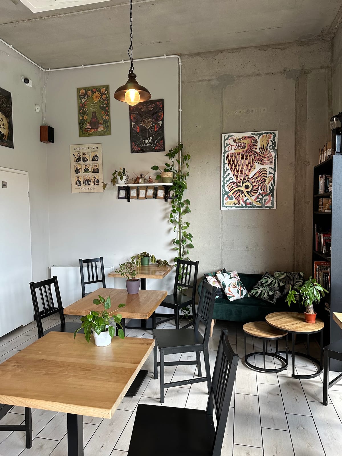 Kawastrofa - coffee & vegan cakes