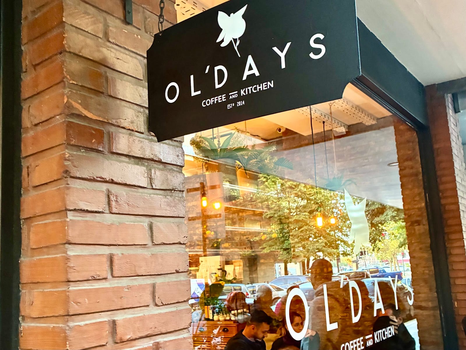 OL'DAYS - Coffee & Kitchen Madero