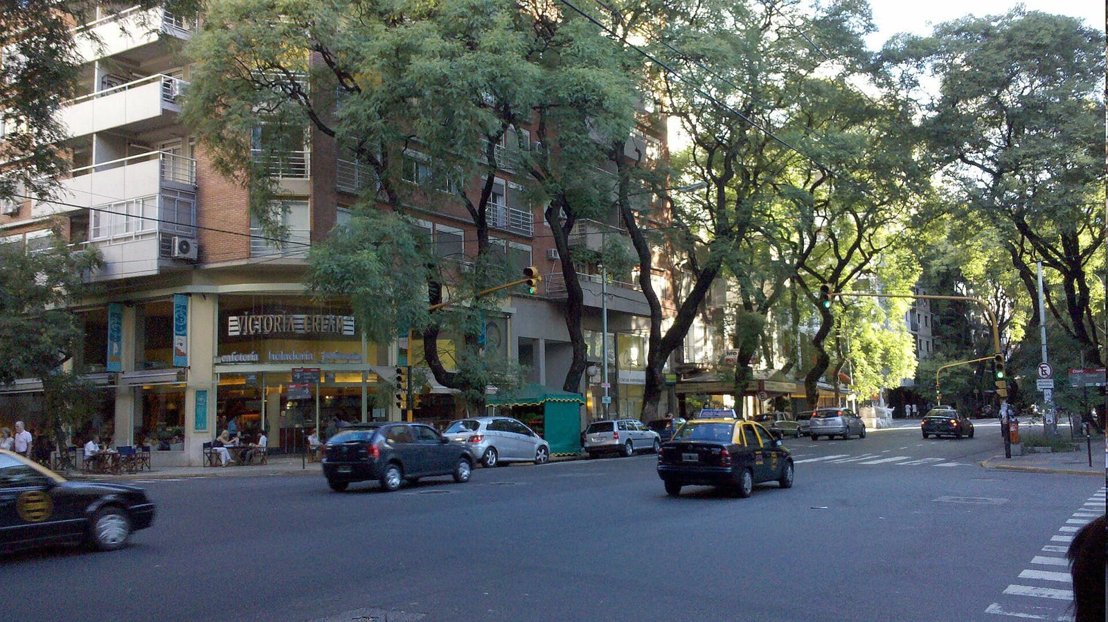 INSOLITO CAFE photo 2