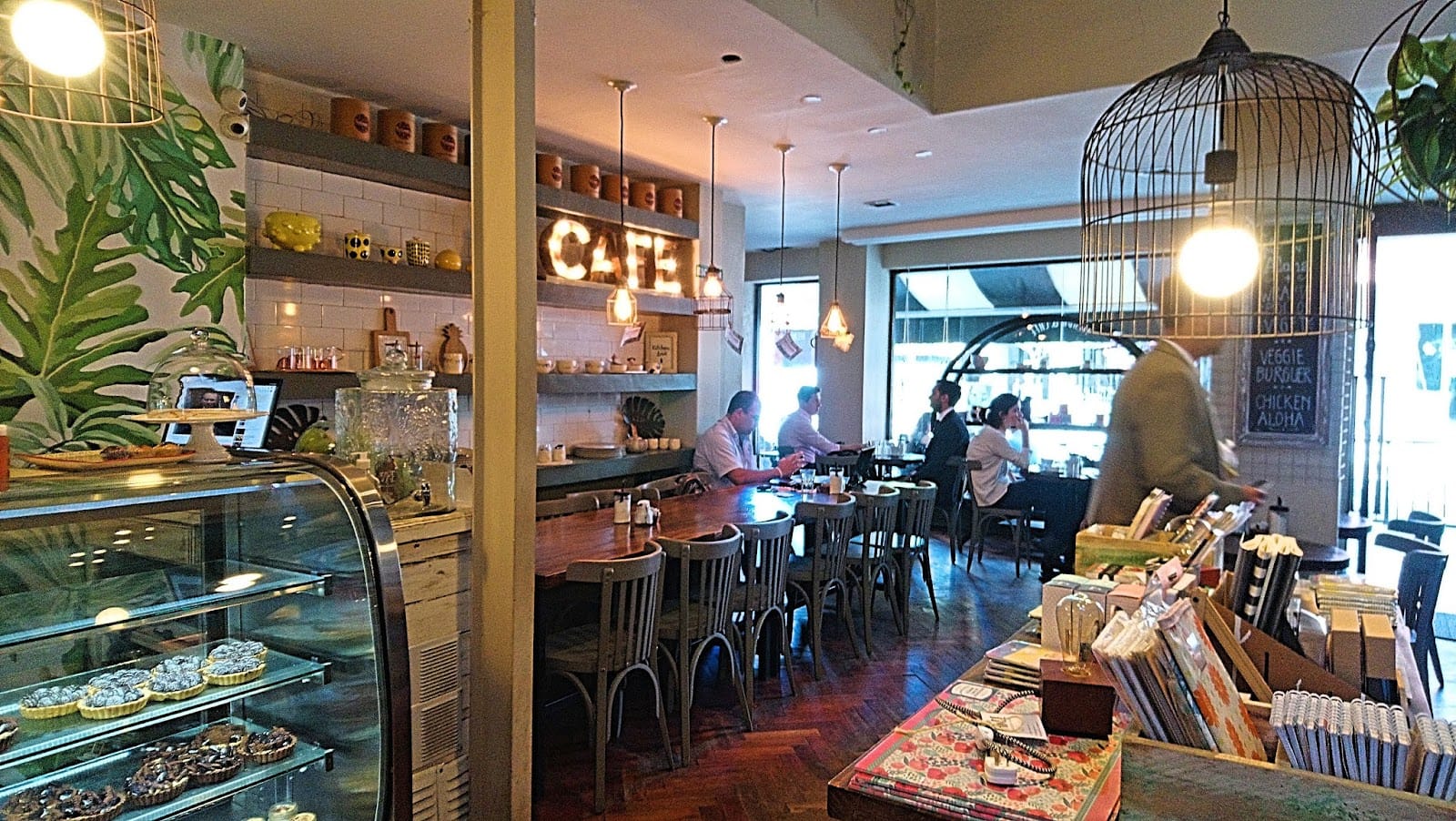 Aló Tienda & Cafe
