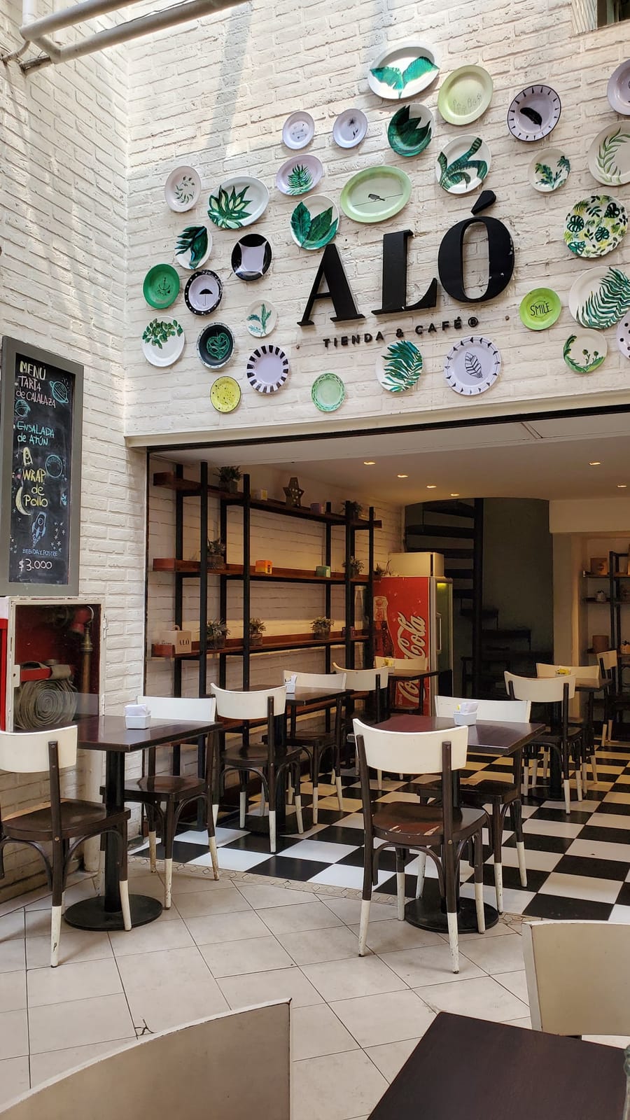 Aló Tienda & Cafe