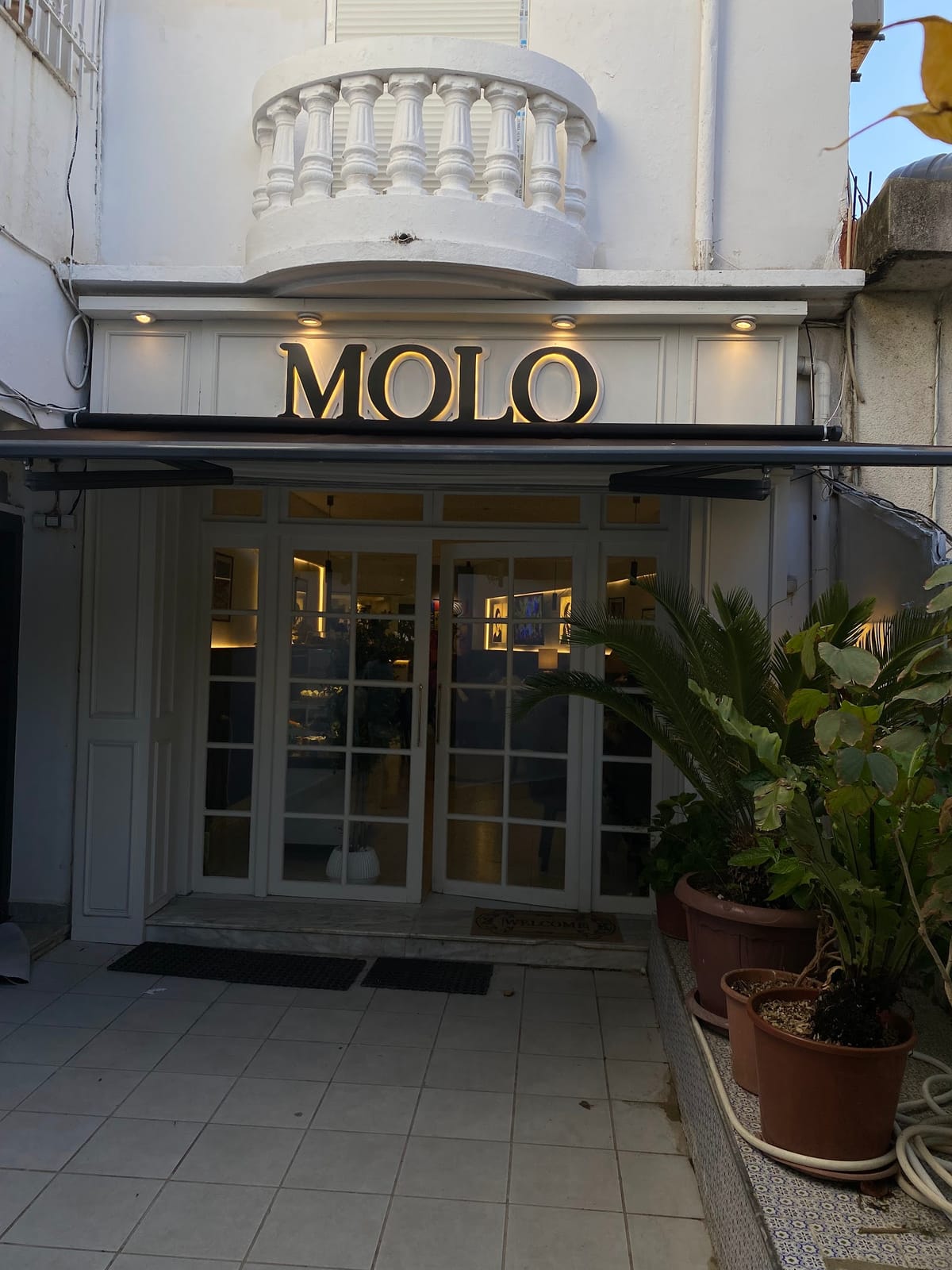 Cafe molo