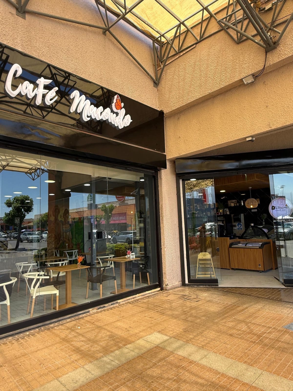 Cafe Macondo Spa