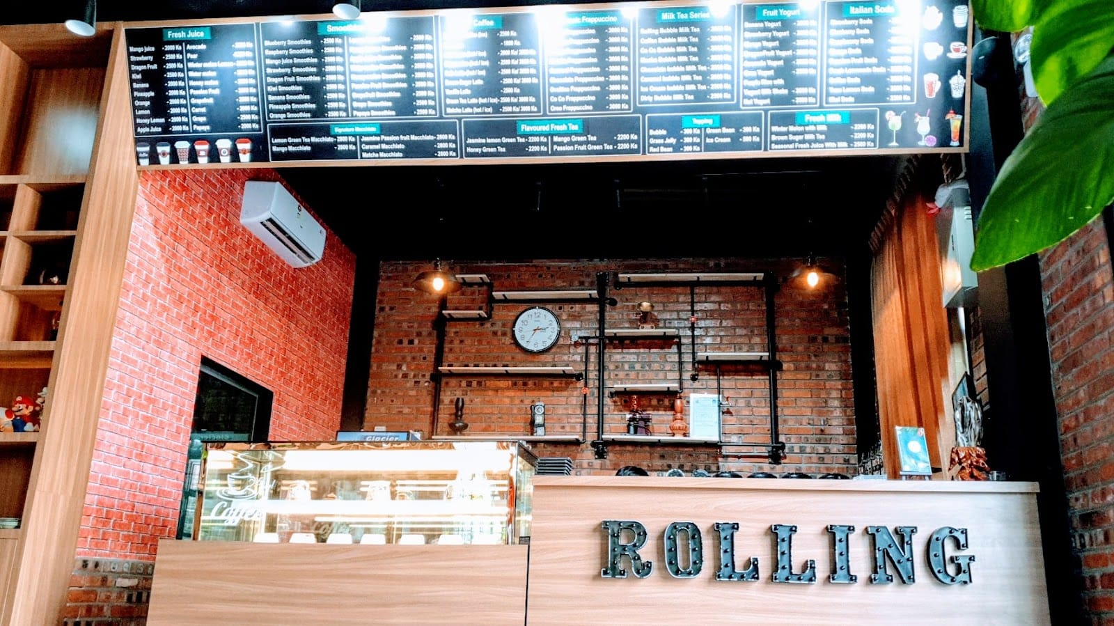 Rolling Cafe'