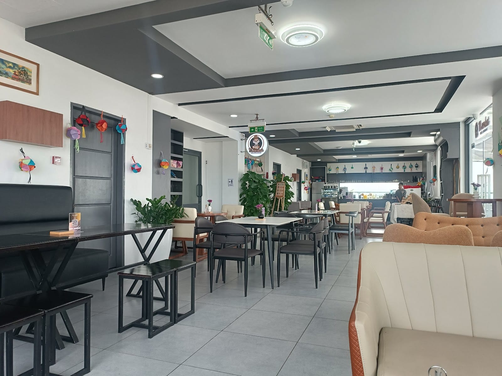 Meerkat cafe & Reataurant