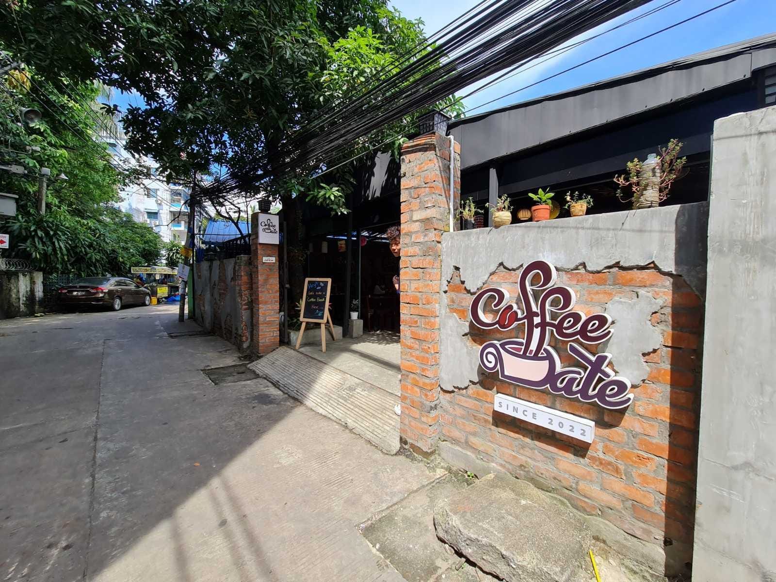 COFFEE DATE (Hledan Branch)