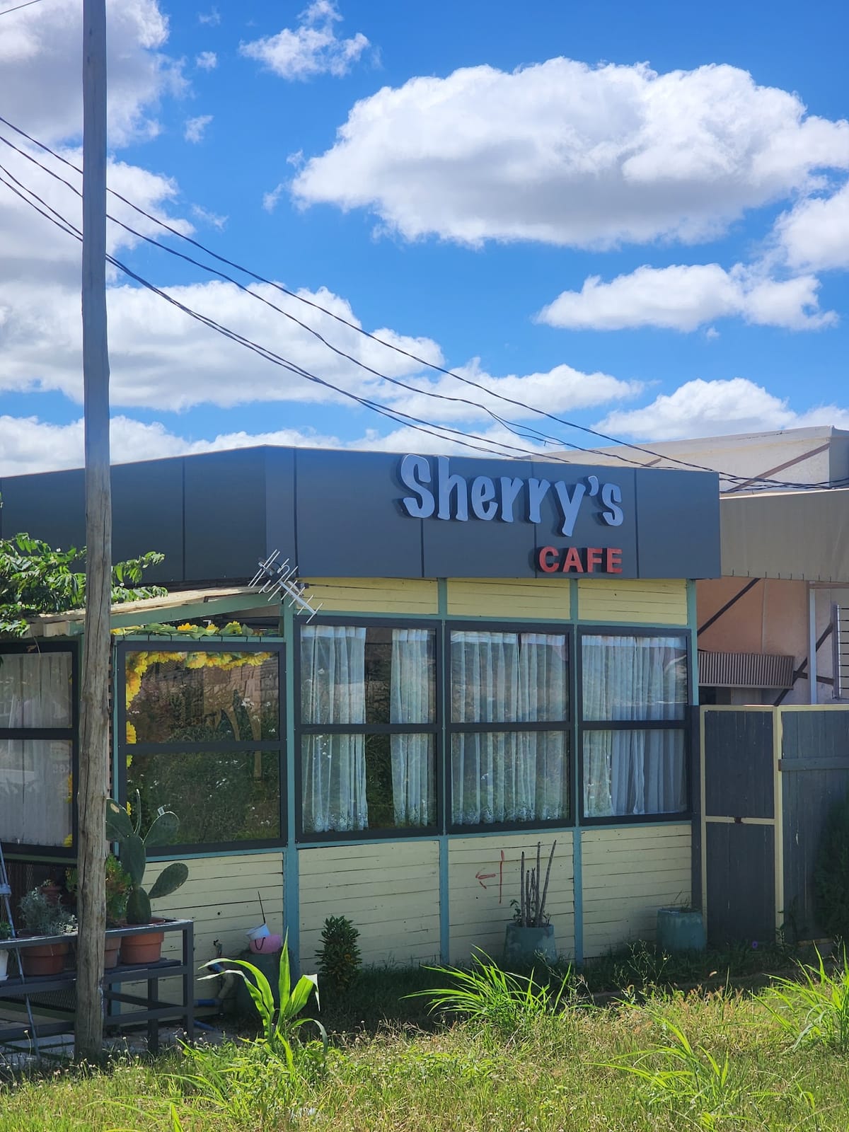 Sherry's Cafe