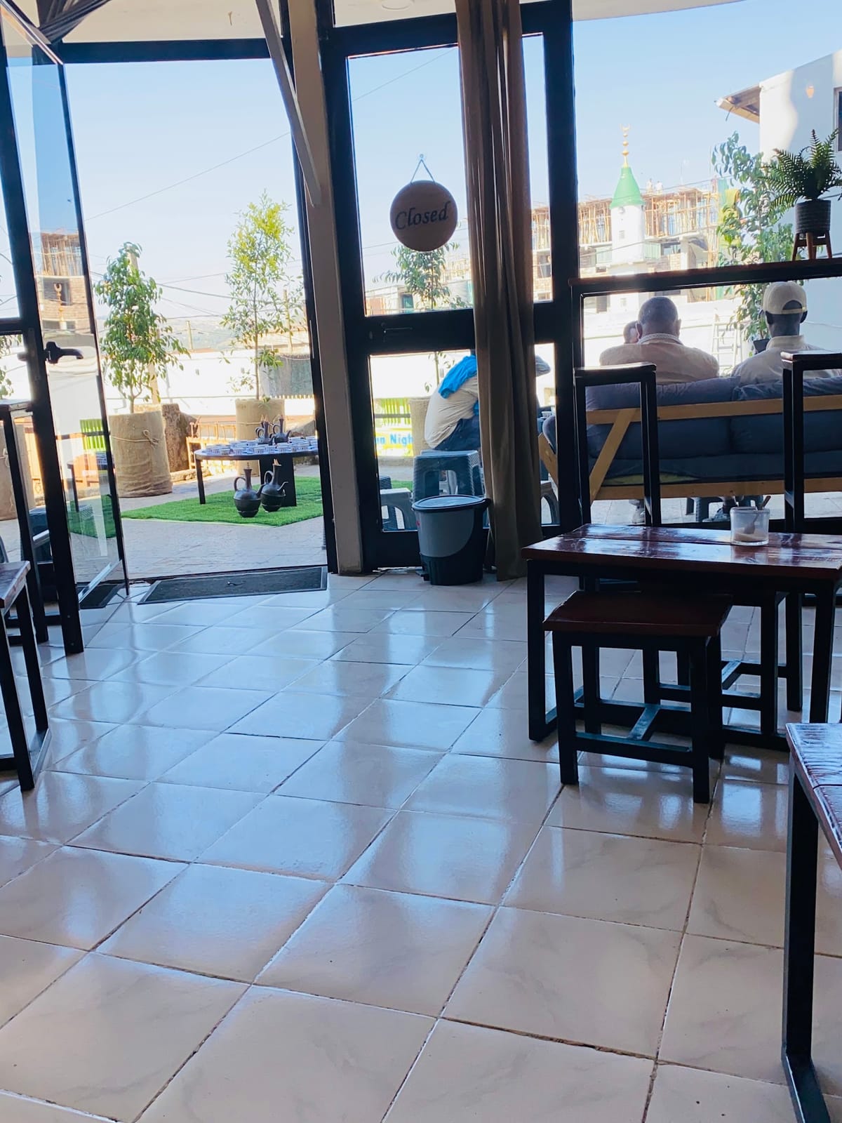 Hibir coffee shop
