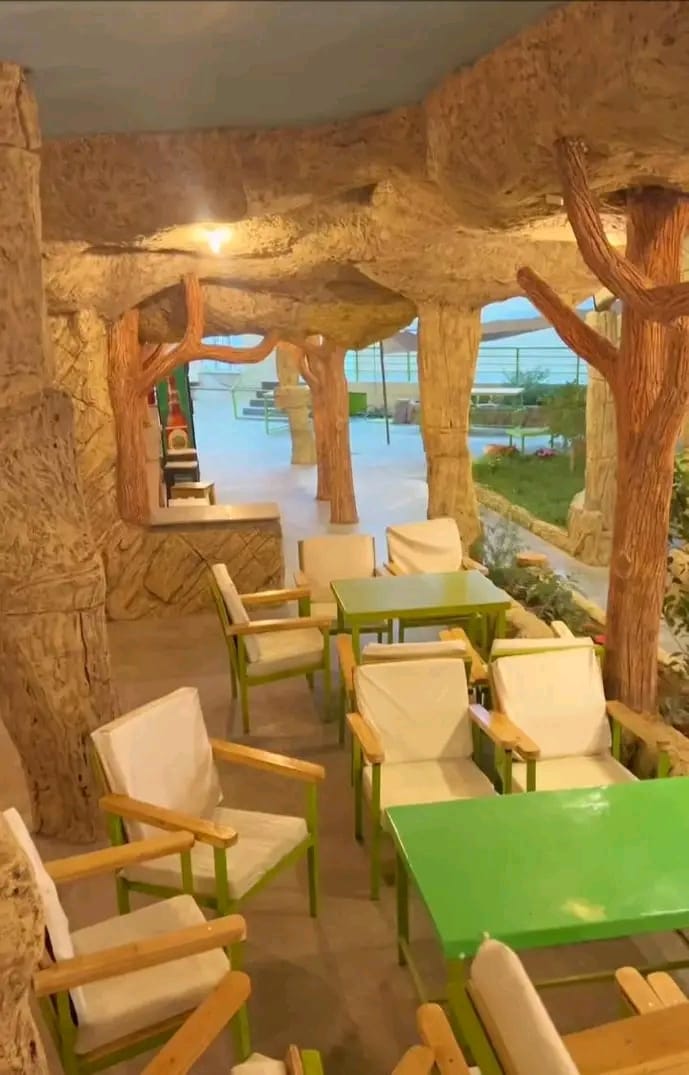 Sematic Cafe