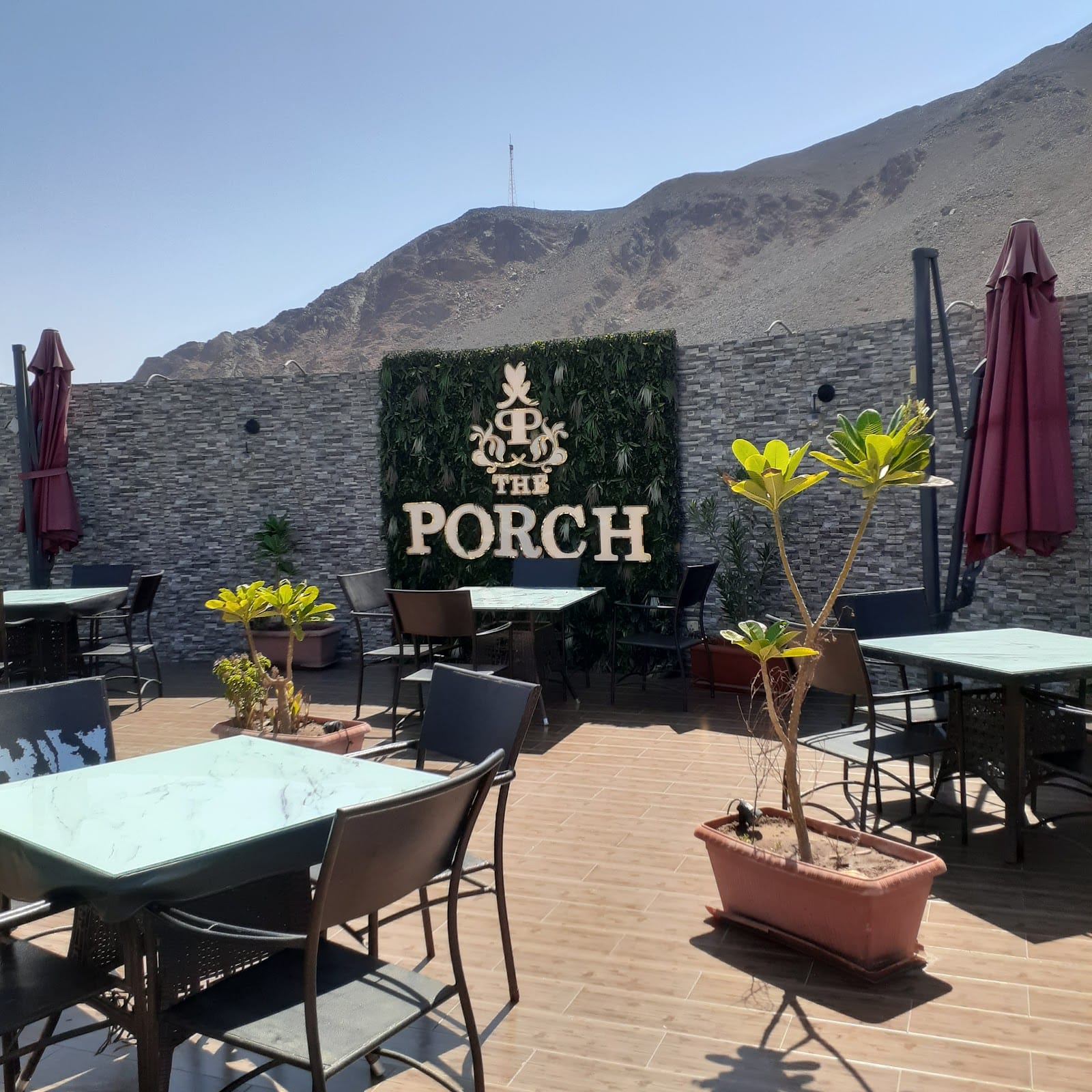 The porch cafe