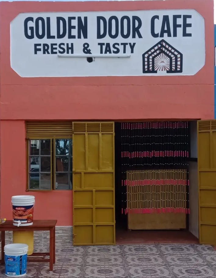GOLDEN DOOR CAFE