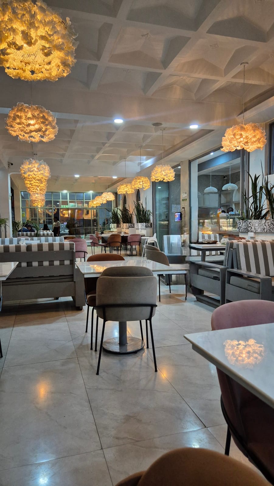 Biscotti Cafe
