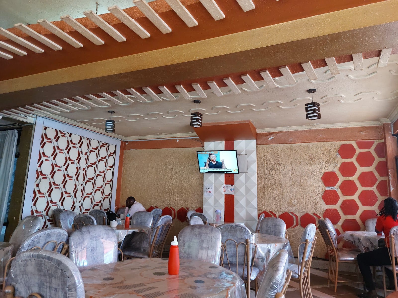 Pearl Cafe