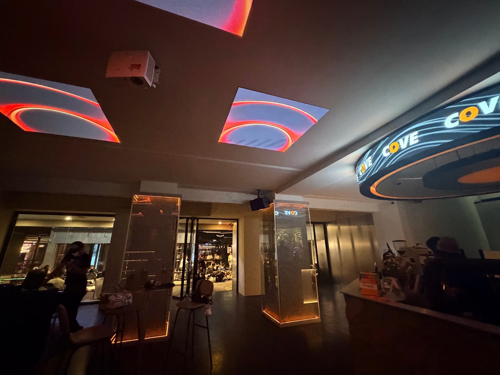 COVE Kaohsiung ｜ COFFEE & BAR