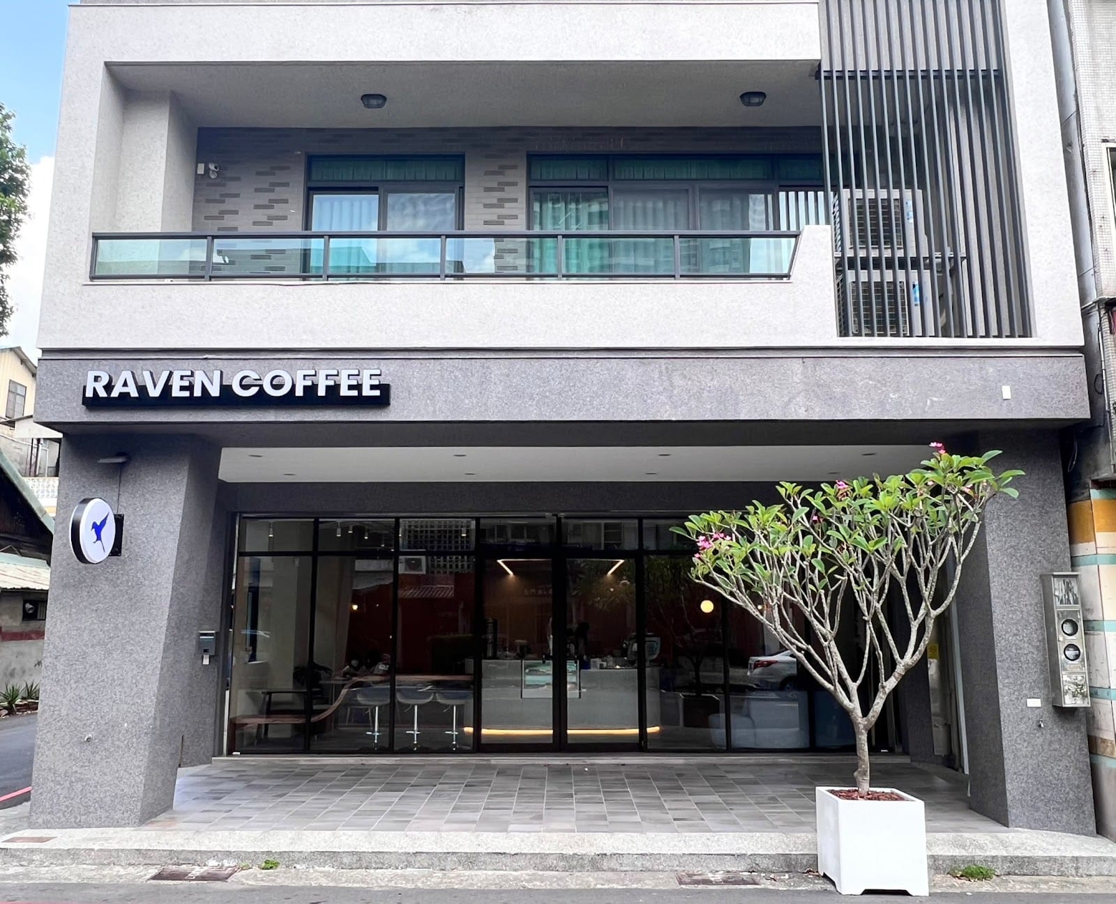 Raven Coffee 府後店|台中咖啡廳