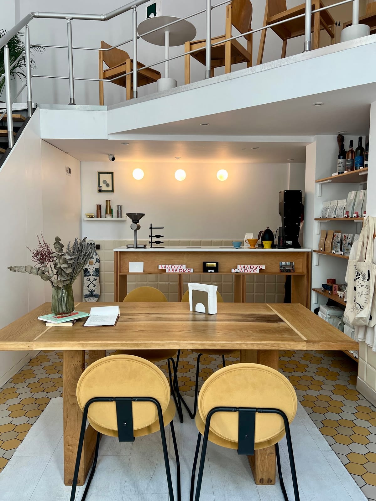 Perfect Simplu Specialty Coffee & Bites