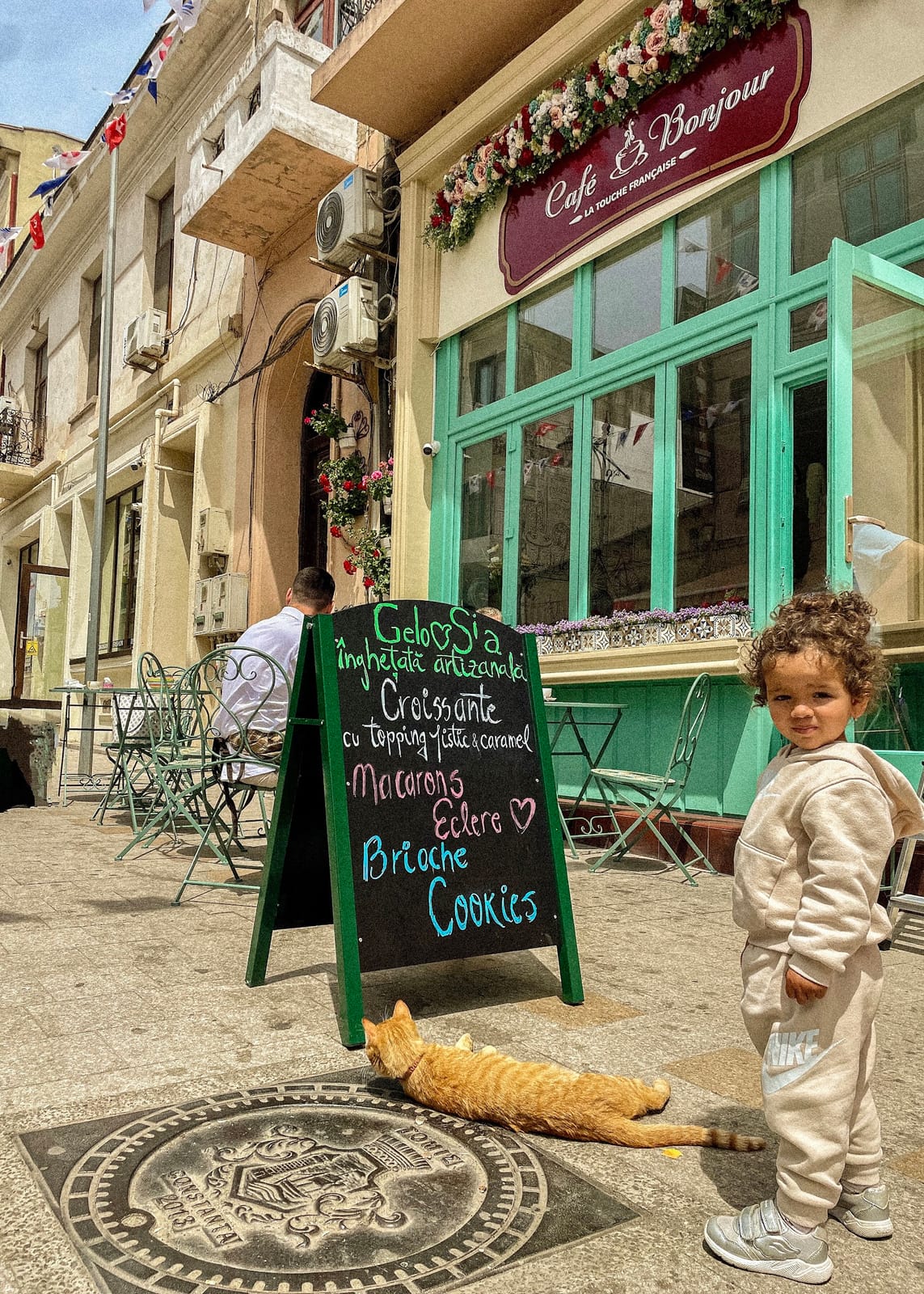 Cafe Bonjour