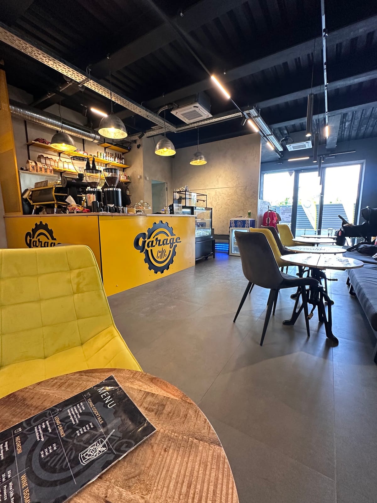 Garage Cafe Parcul Liniei